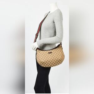 💚♥️ Gucci Crossbody ♥️💚